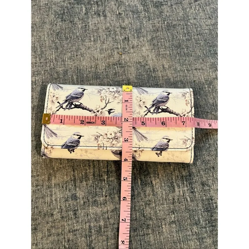 Jolamirel Ivory White Countryside Blue Floral Bird Trifold Clutch Wallet